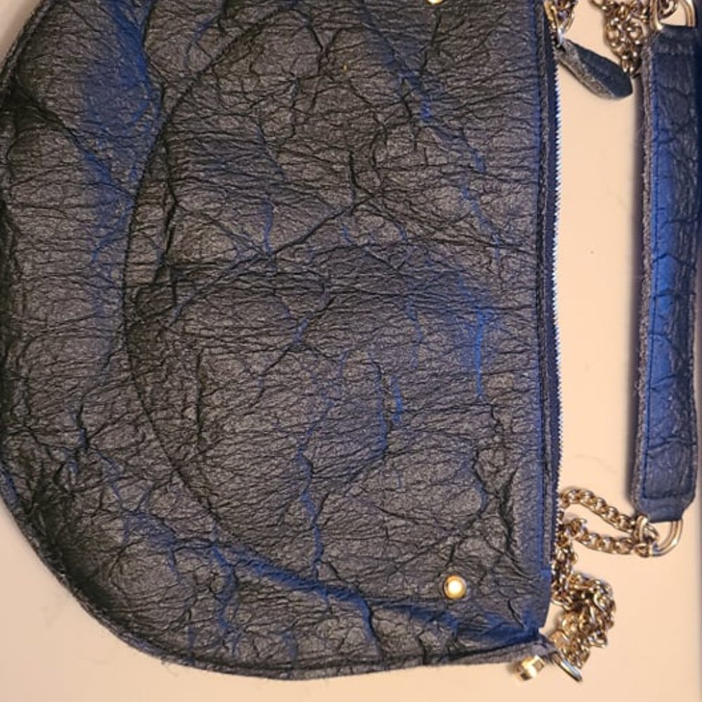 VEGAN PIÑATEX sustainable designer shoulder bag BLACK LUCIELA TASCHEN Prague - Picture 9 of 16